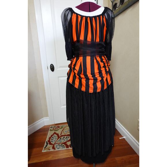 Halloween Witch Costume 10-Pc Set-Witch Hat, Peasant Top, Skirt, Cape, Socks etc - Picture 8 of 15